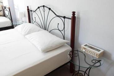 Pensão Guest House Suga 1