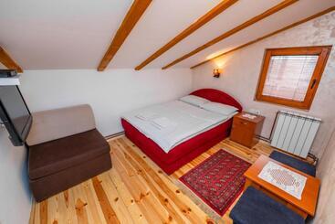 پانسیون Guesthouse Sandra