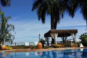 ペンション Pousada E Restaurante Caminhos Do Bom Café