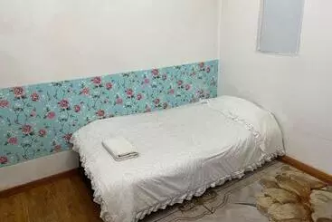 Pensione Gana's Guest House And Tours