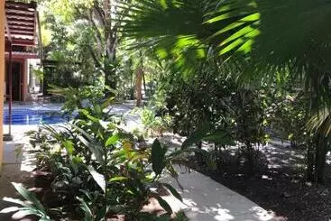 Majatalo Fenix Hotel On The Beach