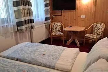 Cămin Berggasthof Hintergföll