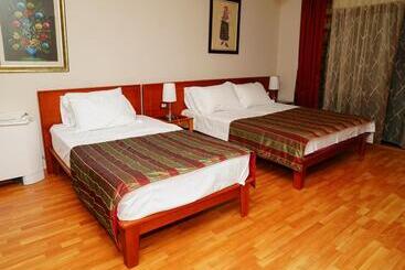 بنسيون Vila Arber