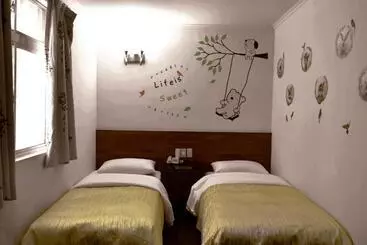 Alberg Toong Mao Resorts &