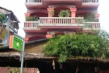 Pensió Bun Kao Guesthouse