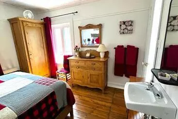 Auberge Musicale Pour Un Instant