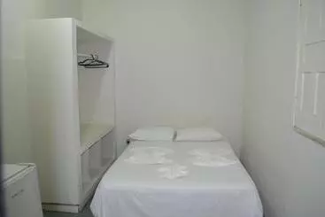 ペンション Pousada Valmar