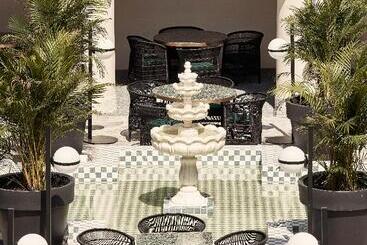 Katikies Garden Santorini   The Leading Hotels Of The World