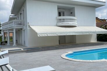 צימר Villa Danieli