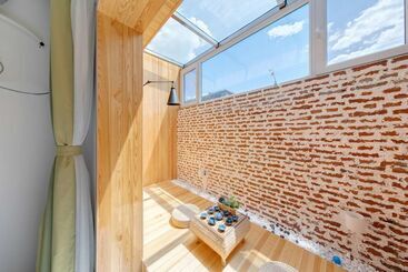 Отель Gubei Water Town Revolution