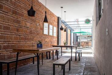 酒店 Hostal Casa Viajero Hostel