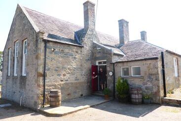 Hotel The Smugglers Hostel