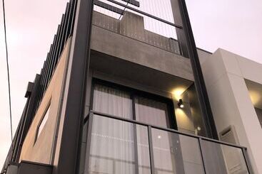 Appartements touristiques Timber Door Luxury Accommodation Geelong