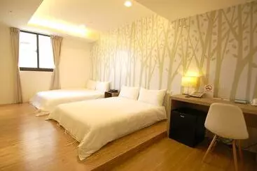 Season 5 Inn