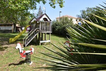 Хостел Camping U Libecciu    Vacances Ulvf