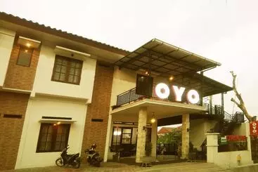 Hotel Oyo 350 D' Maktab Homestay Syariah