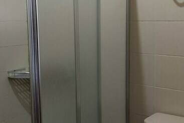 Жильё для туристов Villa Bumblebee 2 – Little Venice Puncak