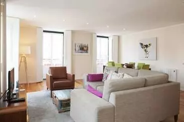 Apartamento Downtown Douradores By Homing