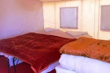 Hostal Wonderland Camps