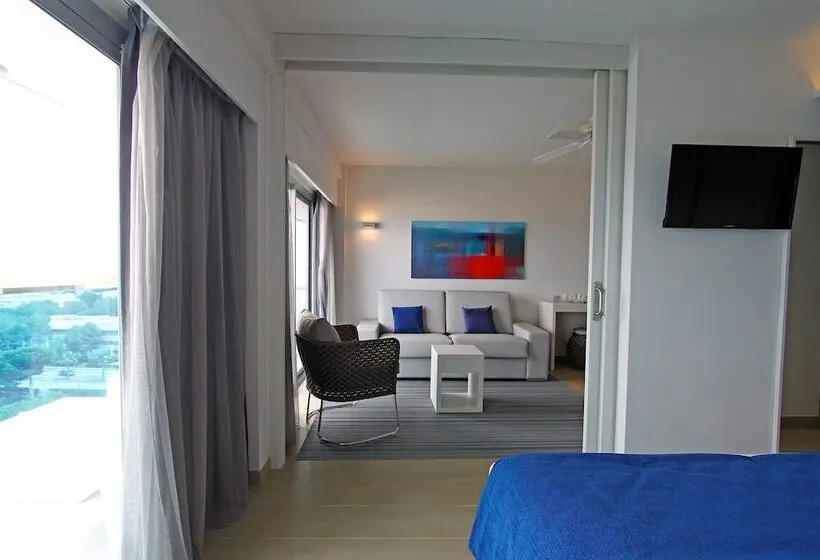 BG Tonga Tower Design Hotel & Suites
