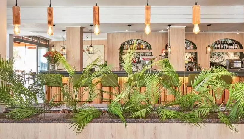 Flacalco Hotel & Apartments