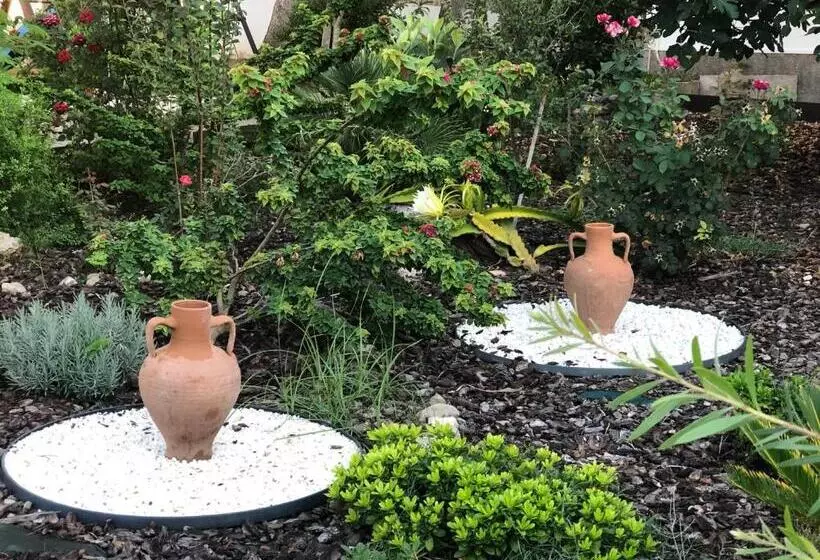 Flacalco Hotel & Apartments