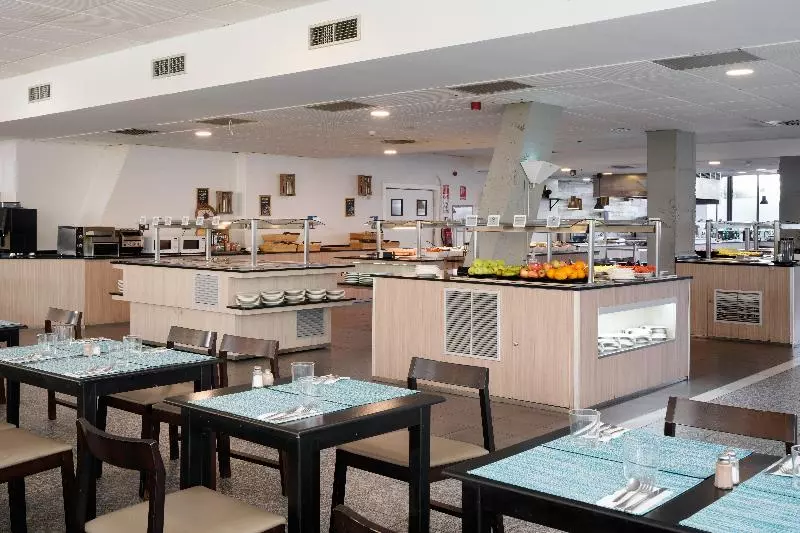 هتل Alua Golf Trinidad