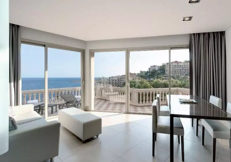 ホテル Barcelo Illetas Albatros Adults Only