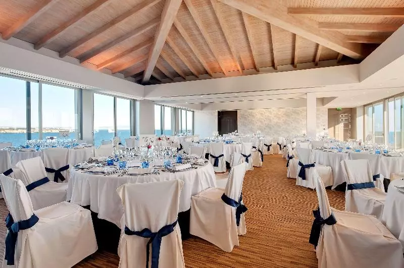 ホテル Barcelo Illetas Albatros Adults Only