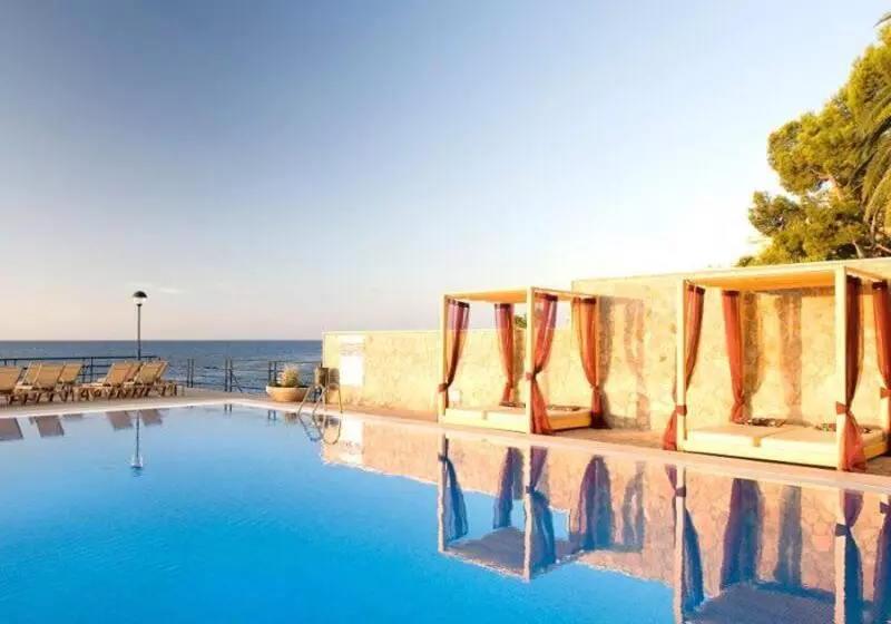 ホテル Barcelo Illetas Albatros Adults Only