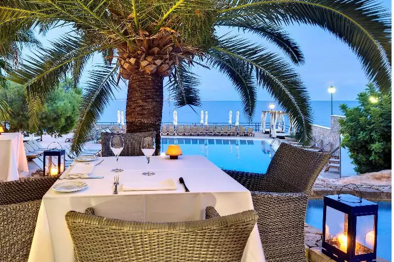 ホテル Barcelo Illetas Albatros Adults Only