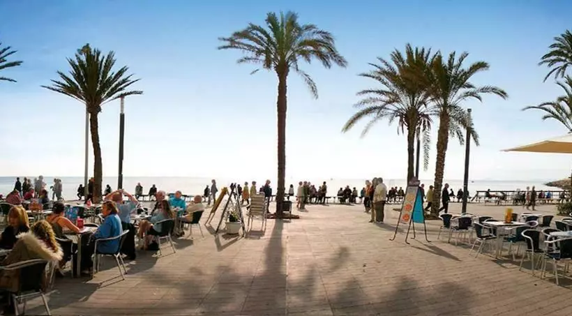 Отель Juan Carlos