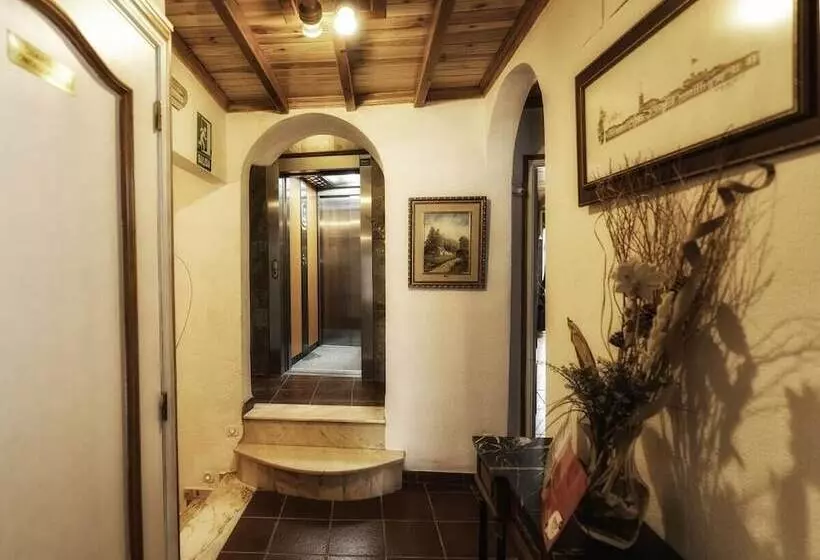 Hotel Las Palmeras By Vivere Stays