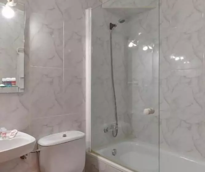 Hotel Las Palmeras By Vivere Stays