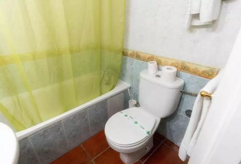 Hotel Las Palmeras By Vivere Stays