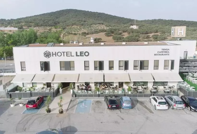 Hotel Leo