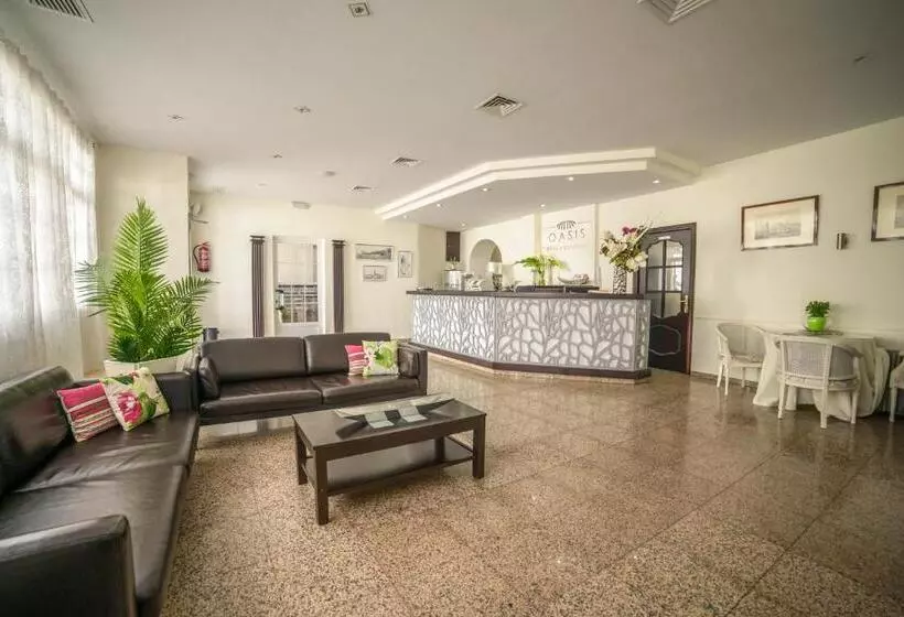 Hotel Oasis Familiar