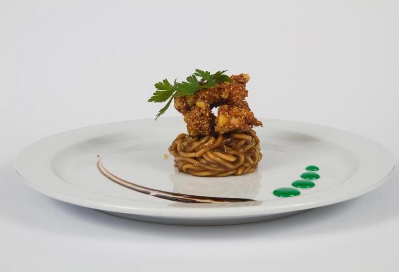 Hotel Oasis Familiar