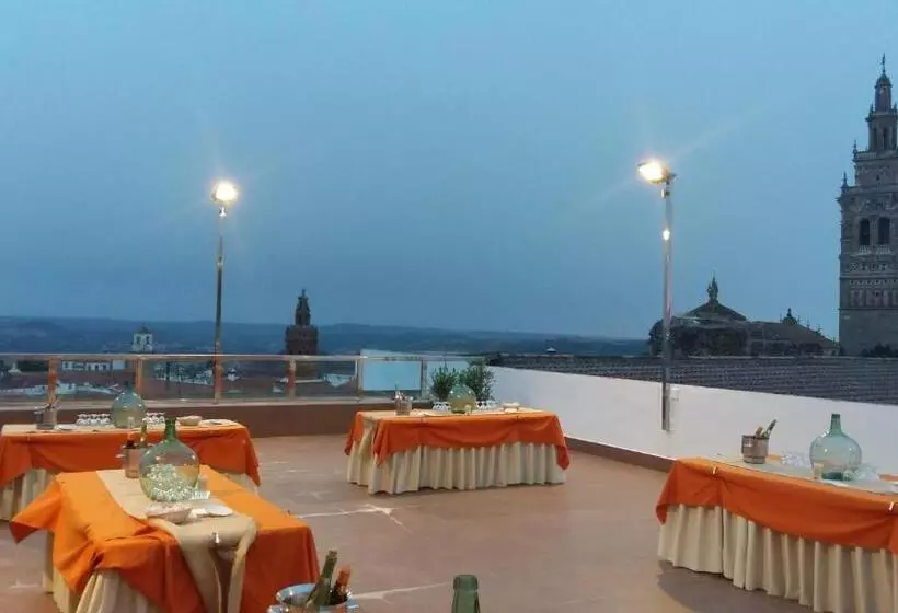 Hotel Oasis Familiar