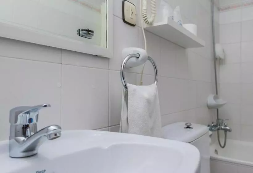 בית מלון כפרי Plaza