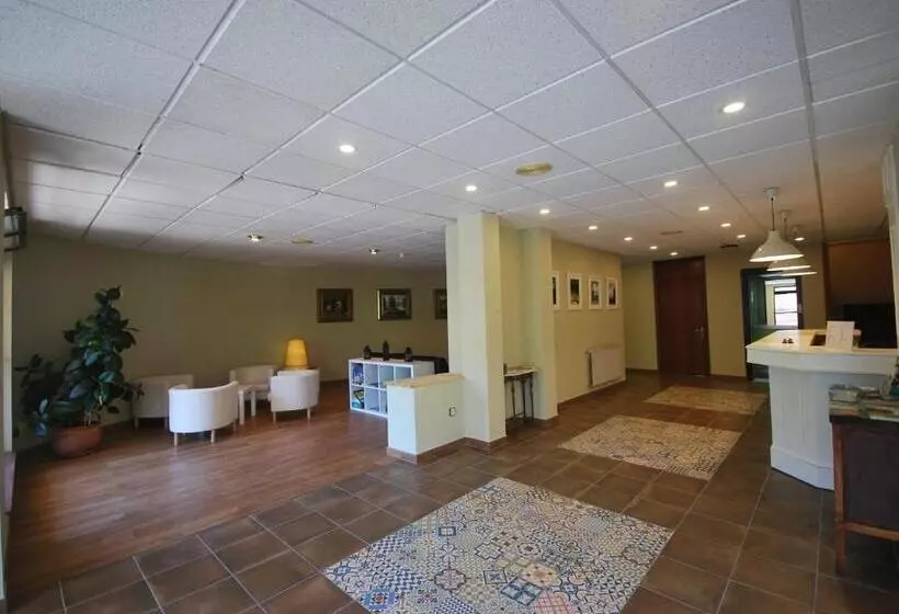 فندق Principado De Europa