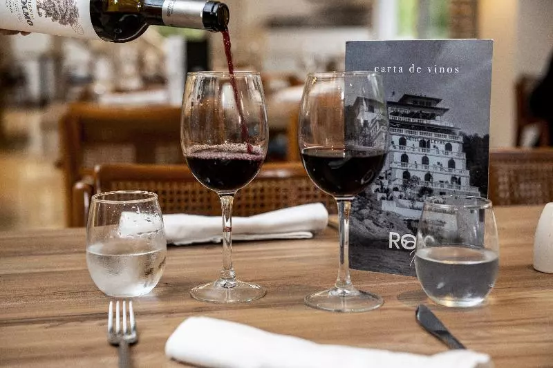 בית מלון כפרי Roc Illetas & Spa