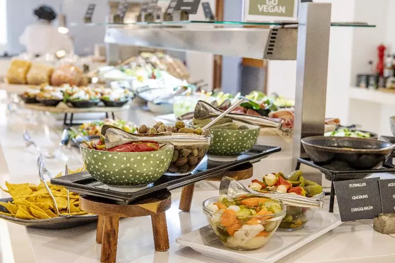 בית מלון כפרי Roc Illetas & Spa