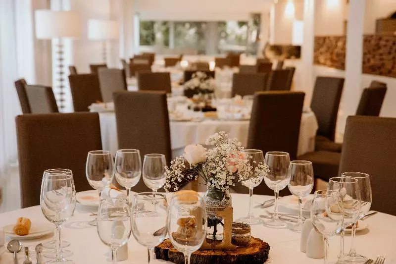 בית מלון כפרי Roc Illetas & Spa