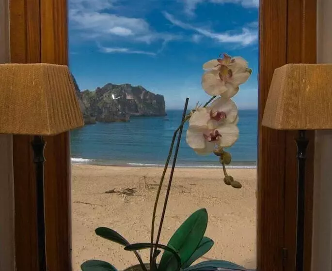 فندق ريفى Mirador De La Franca