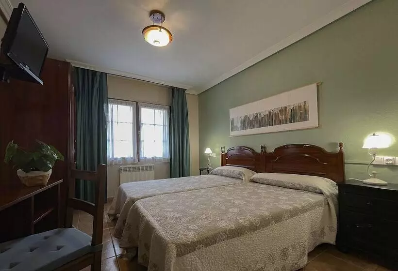 בית מלון כפרי Rural La Ruta De Cabrales