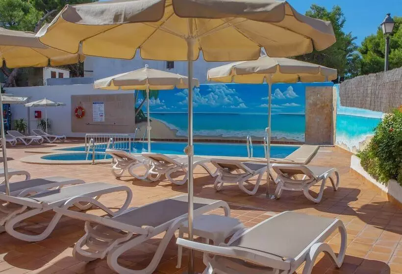 Отель Ses Puntetes