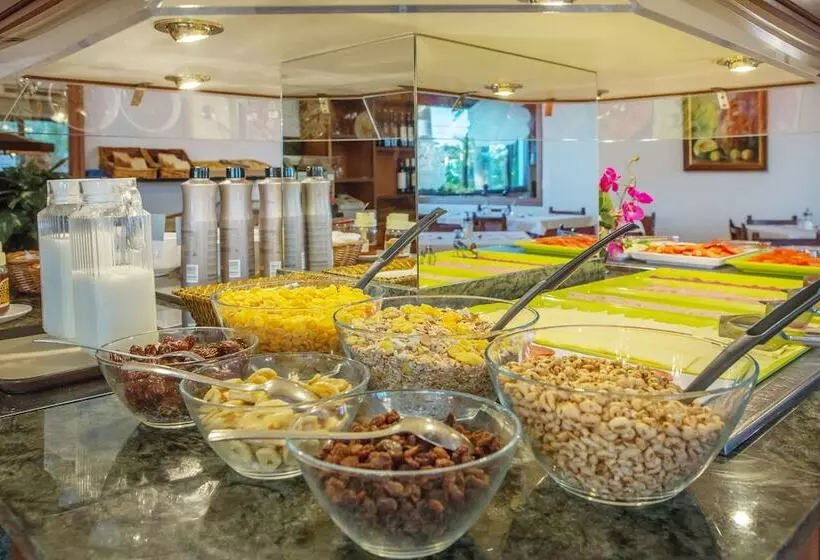 Отель Ses Puntetes