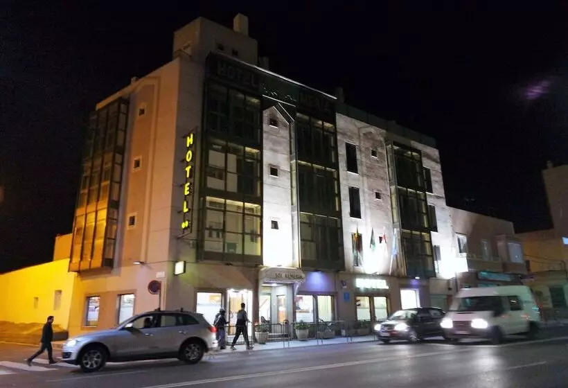 فندق Sol Almeria