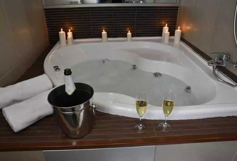 فندق Sol Almeria